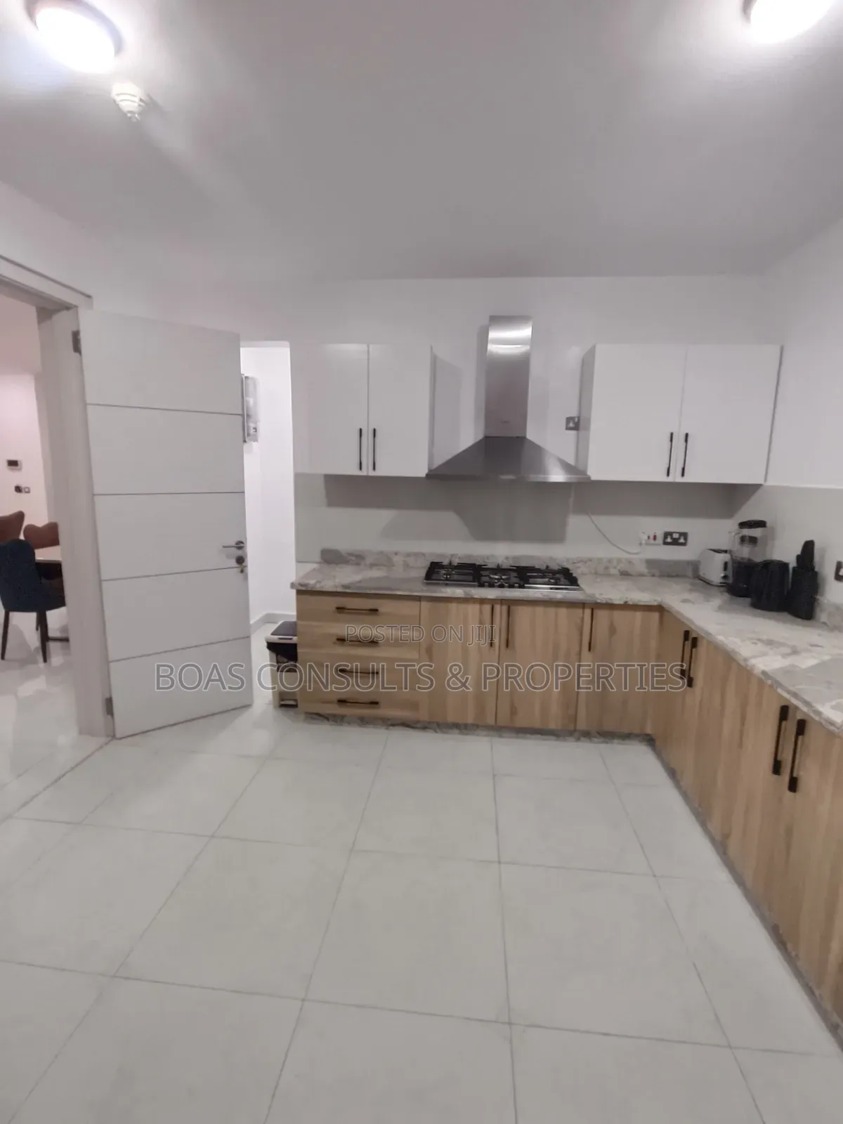 Furnished 3bdrm Block of Flats in Akin Adesola for sale