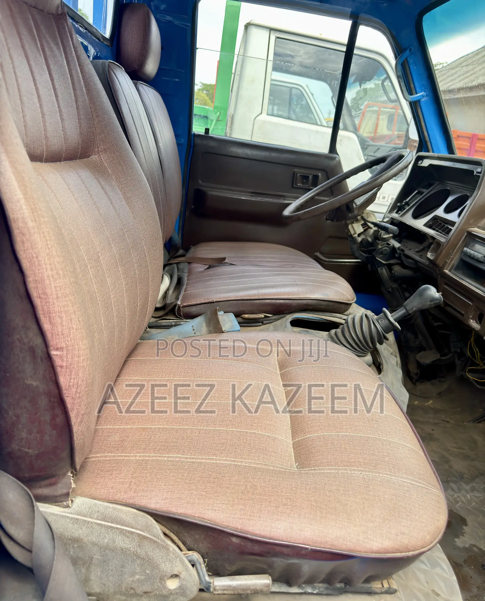Toyota Dyna 200 1998 Blue