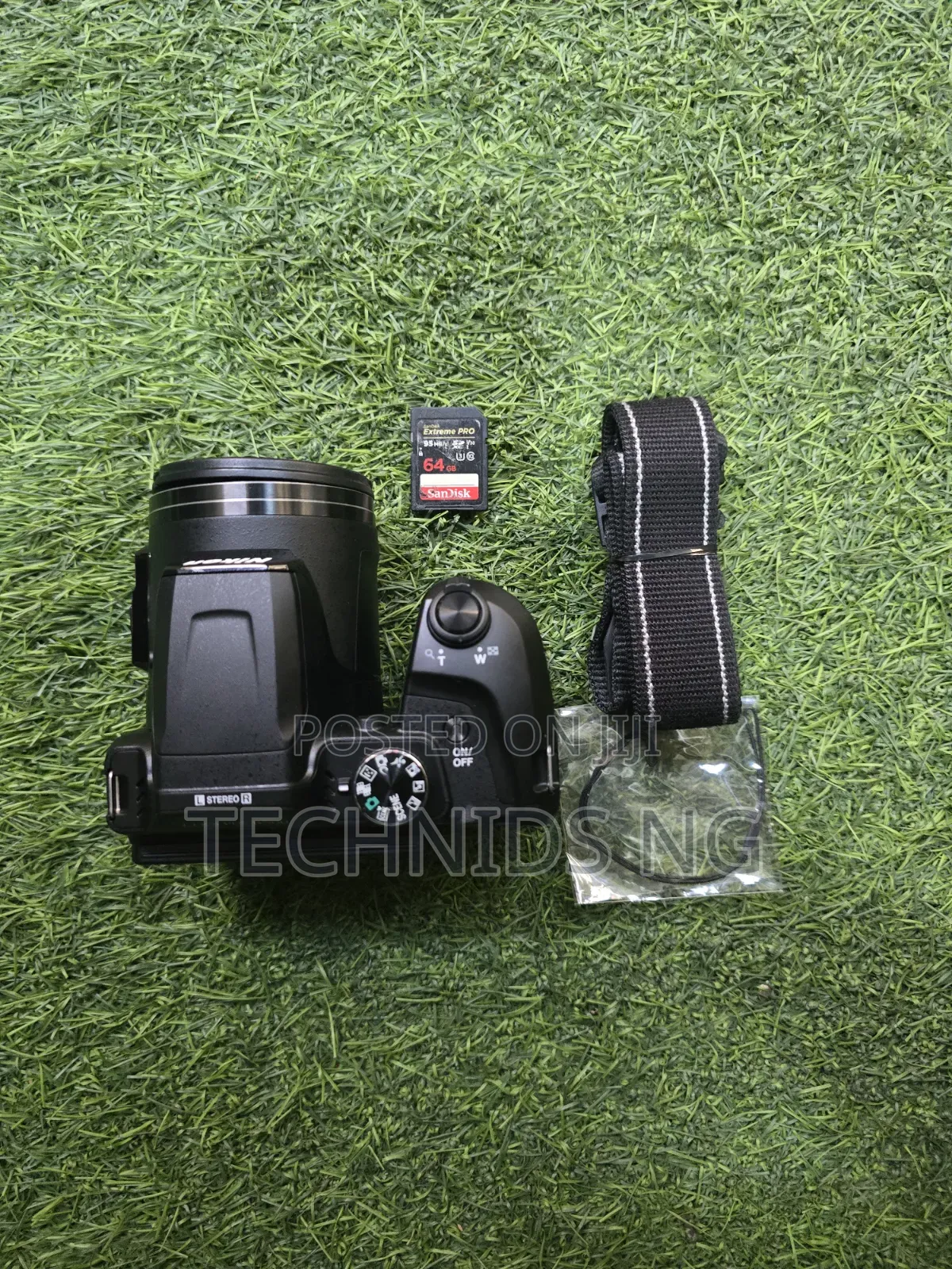 Nikon Coolpix B500