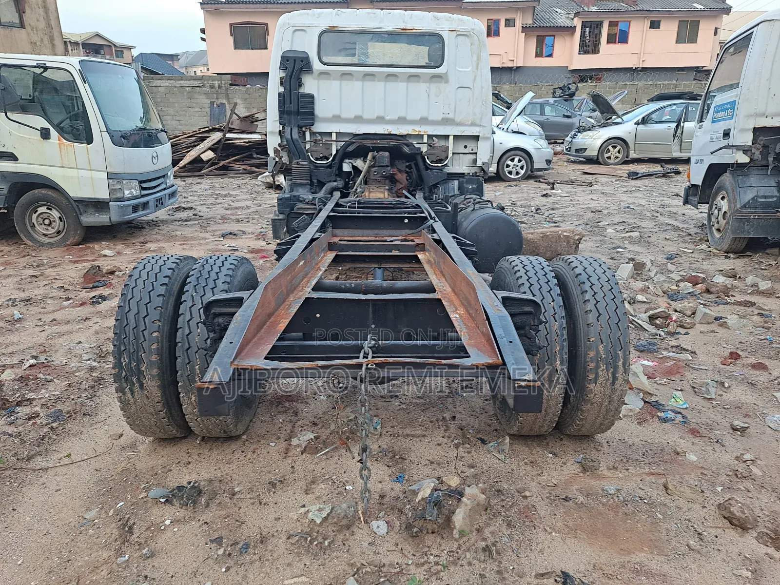 Mitsubishi Canter 2000 White