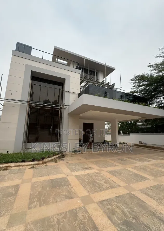 Furnished 6bdrm Mansion in Maitama for sale