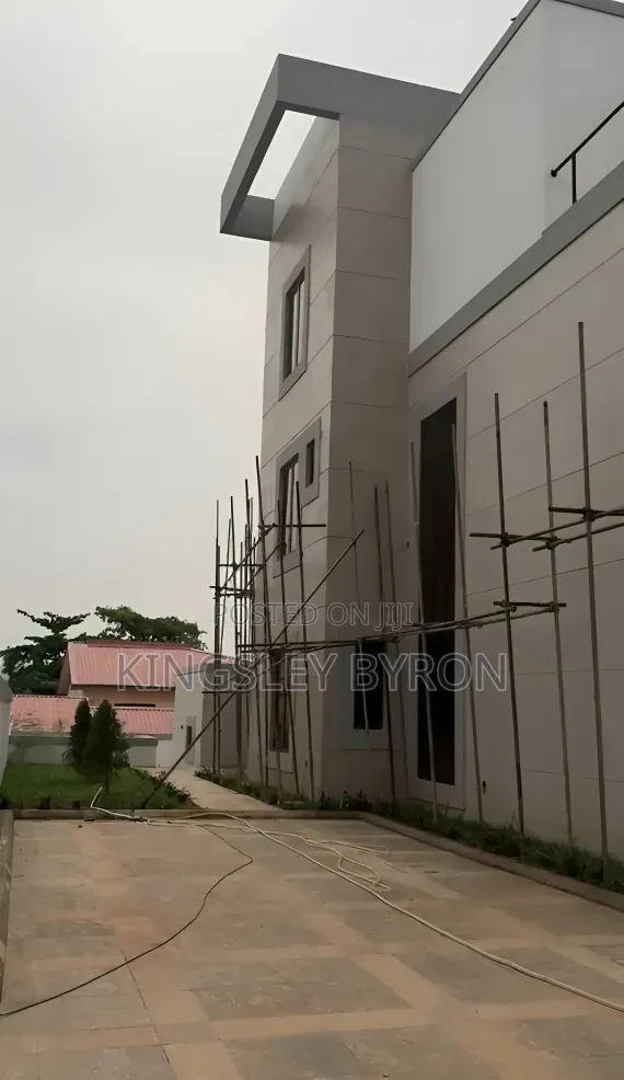 Furnished 6bdrm Mansion in Maitama for sale