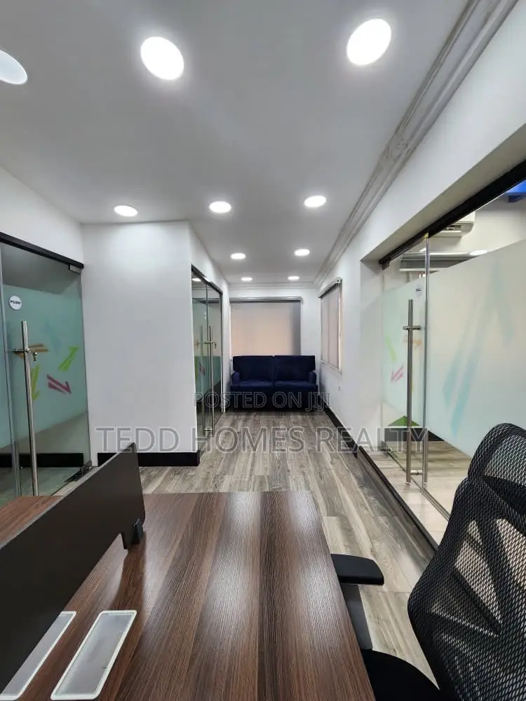Massive Office Building for Lease