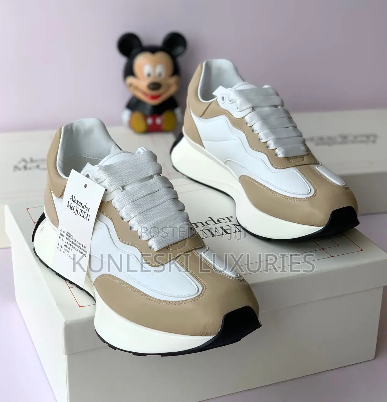 High Quality Alexander McQueen Luxury Sneakers in 4 Colorways