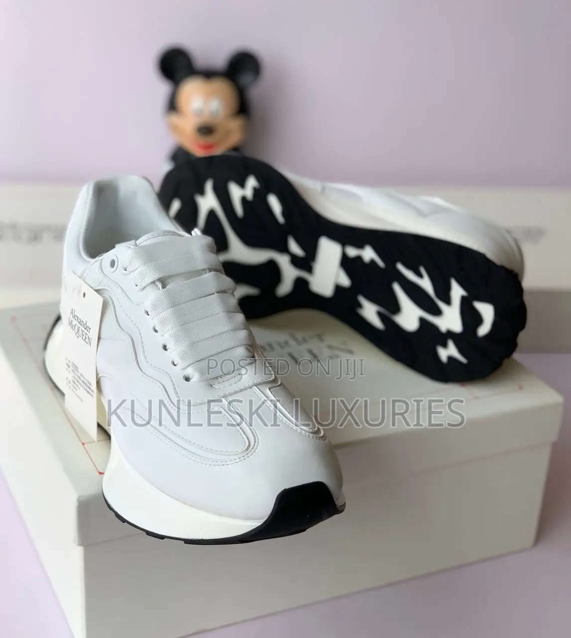 High Quality Alexander McQueen Luxury Sneakers in 4 Colorways