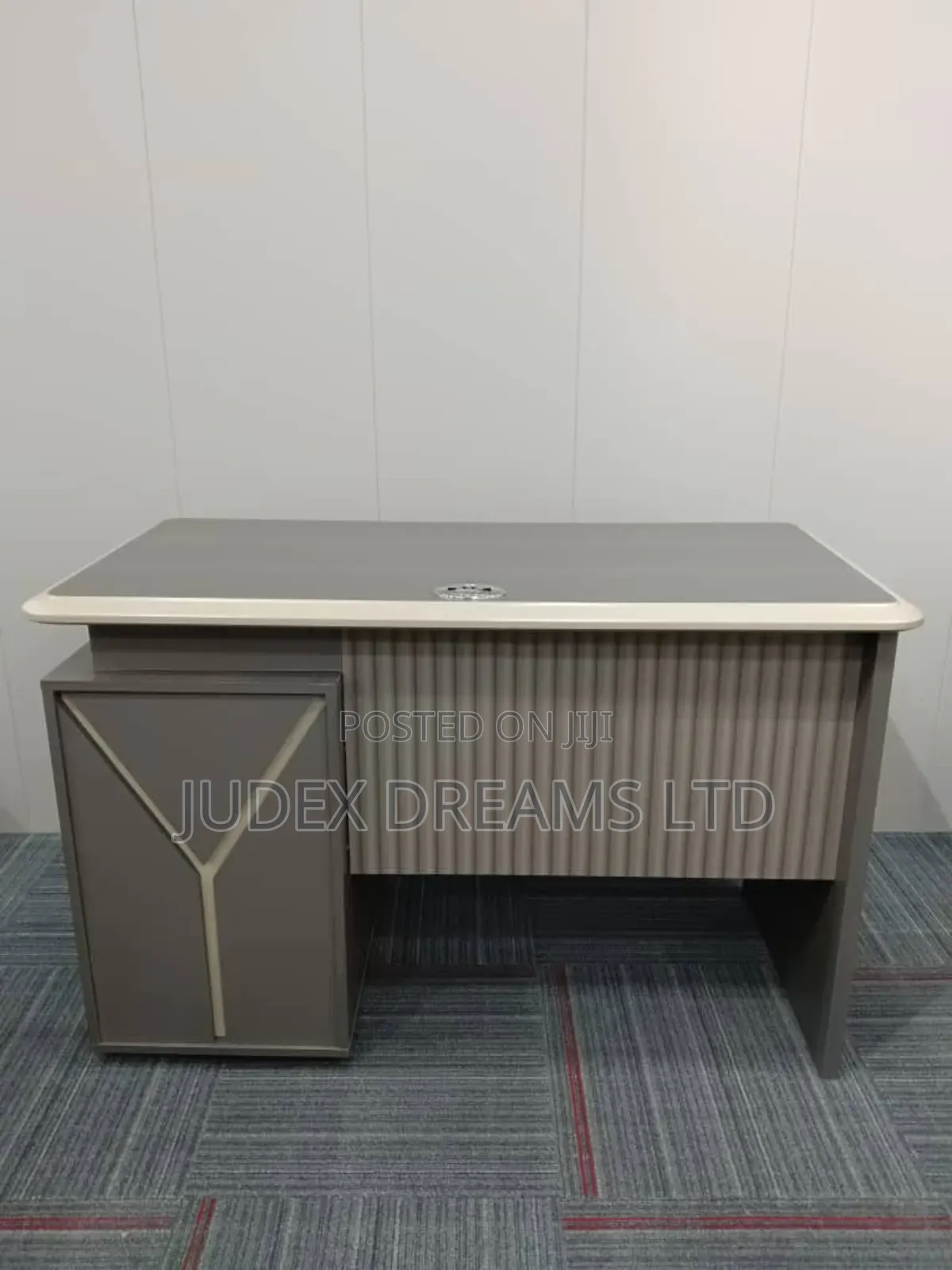 High Quality Executive Office Chair 1.4m.