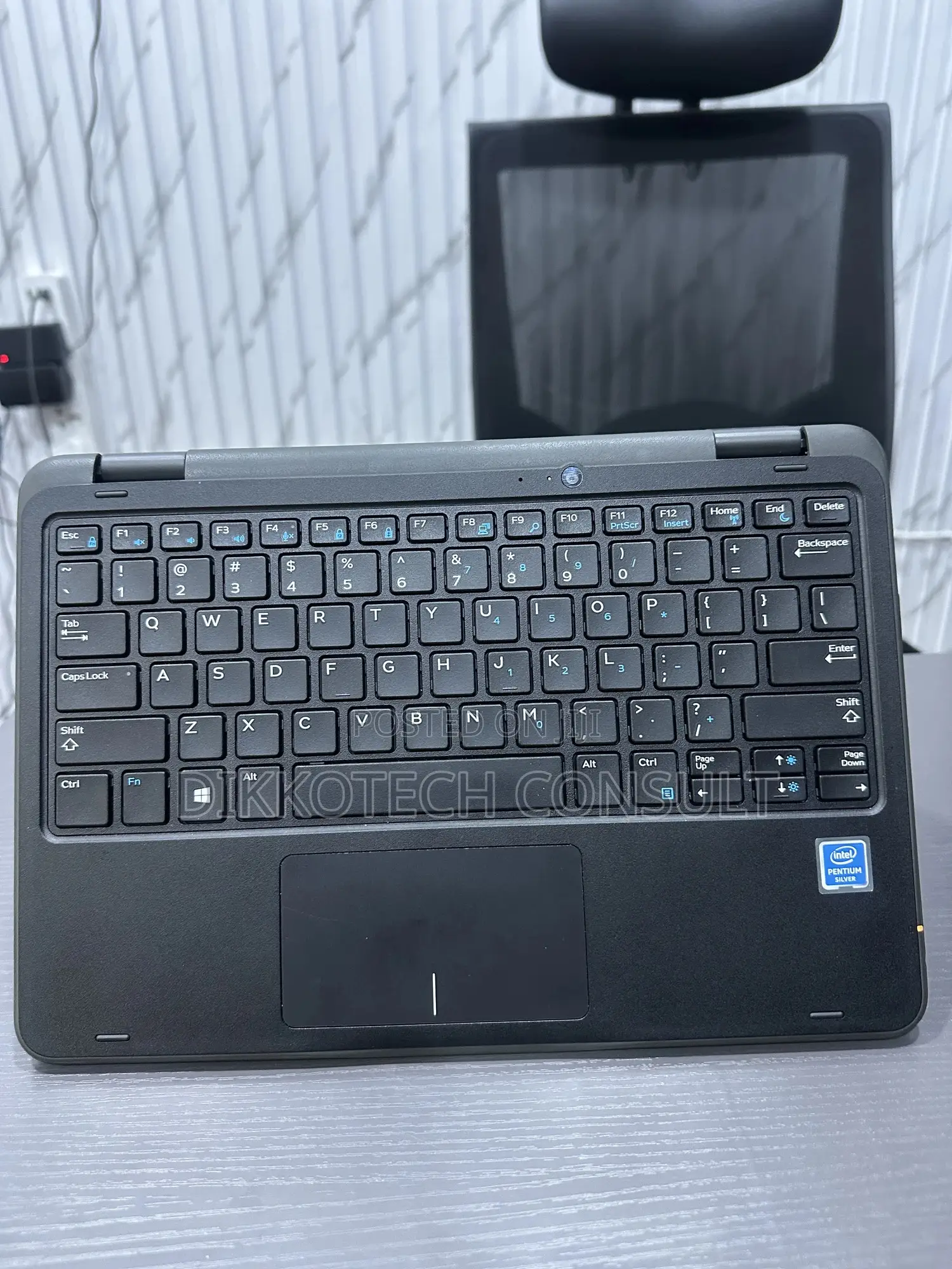 Laptop Dell Latitude 11 3190 8GB Intel Pentium SSD 128GB