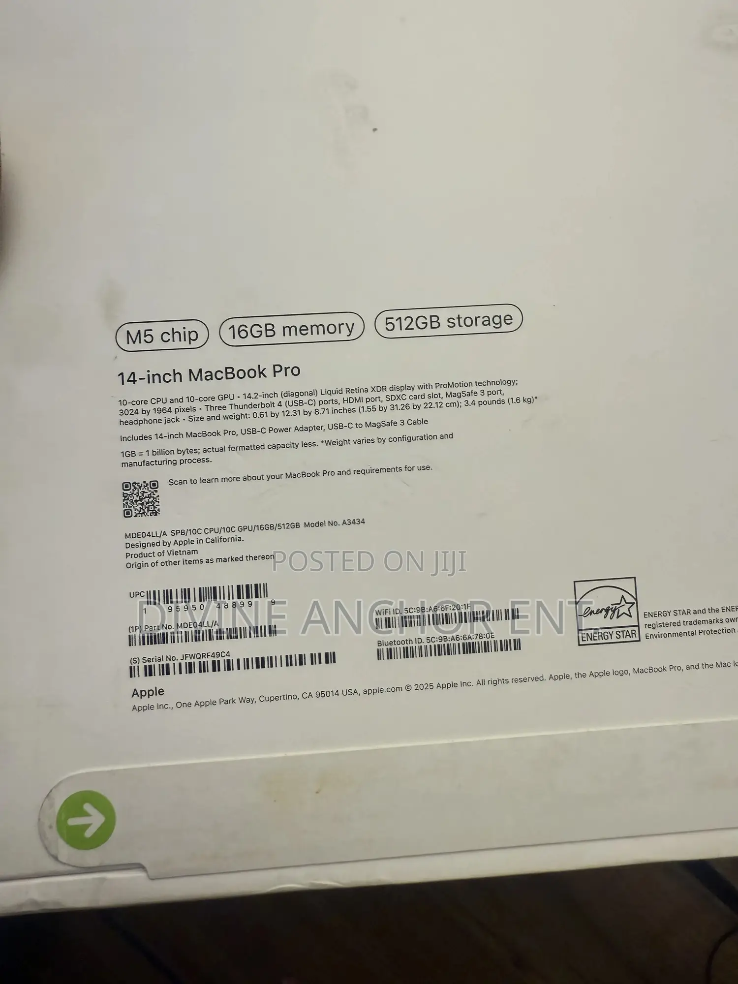 New Laptop Apple MacBook Pro 2025 M5 14-inch 16GB Apple M5 SSD 512GB