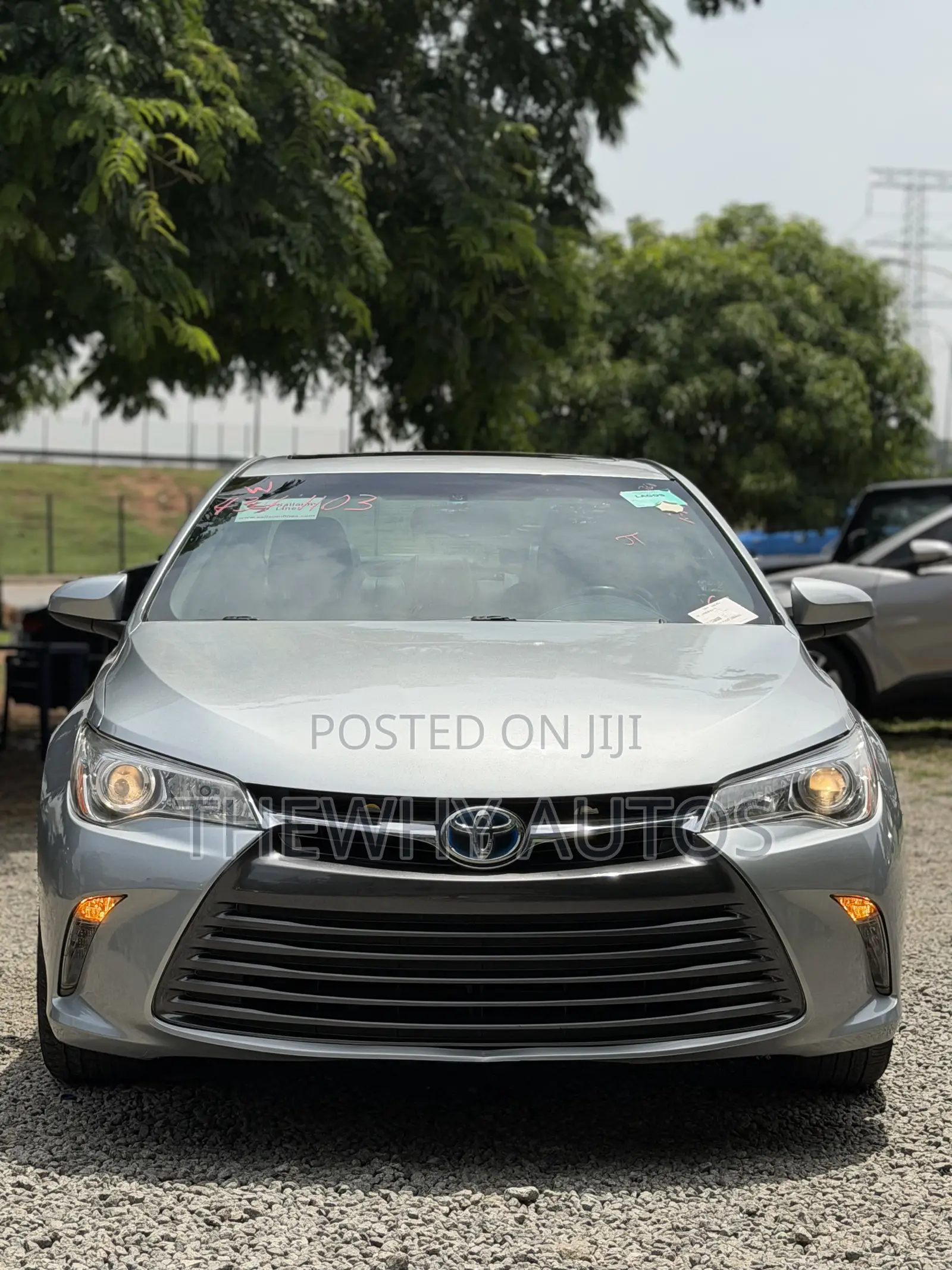Toyota Camry XLE 4dr Sedan (2.5L 4cyl 6A) 2016 Silver