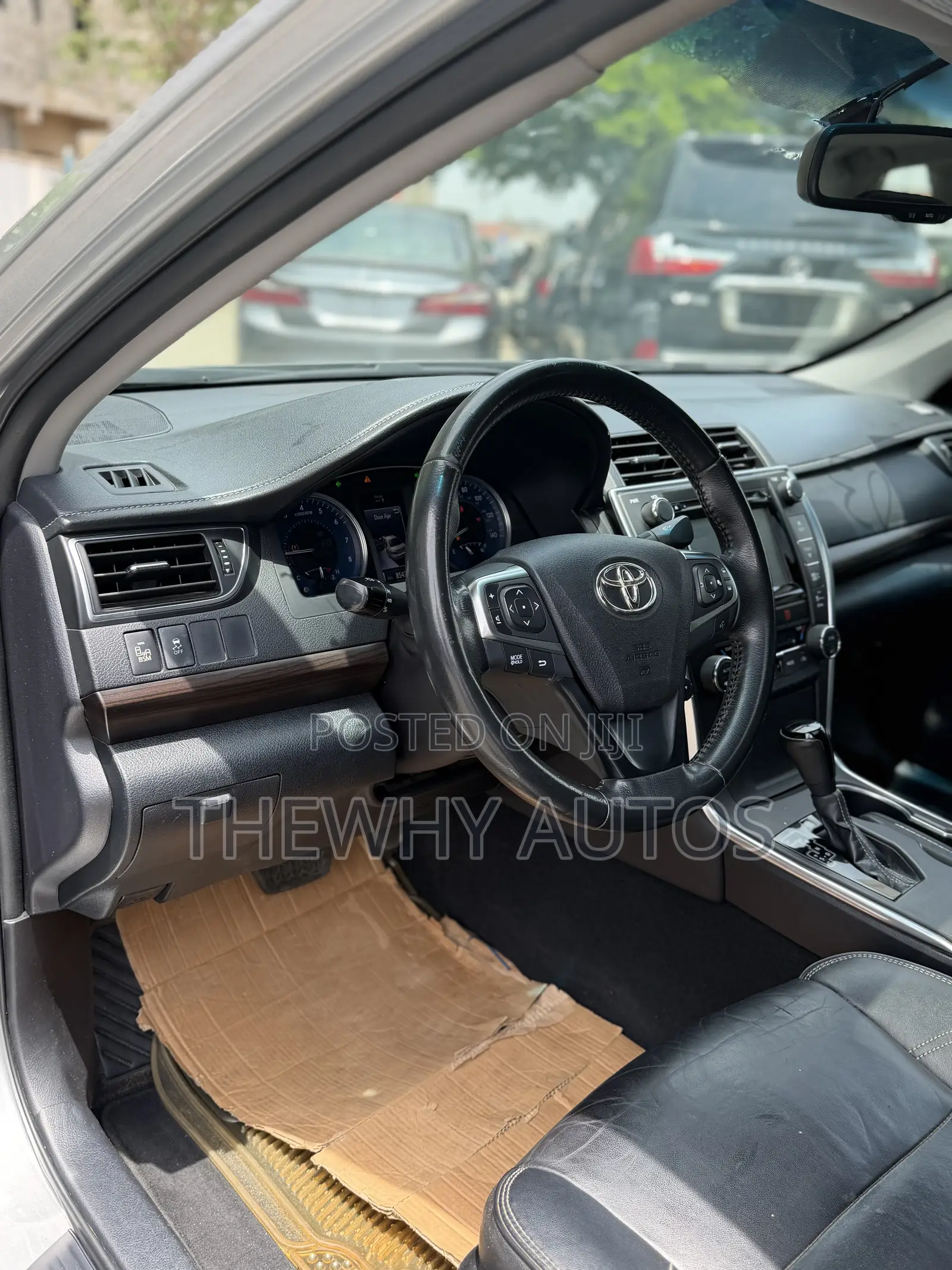 Toyota Camry XLE 4dr Sedan (2.5L 4cyl 6A) 2016 Silver