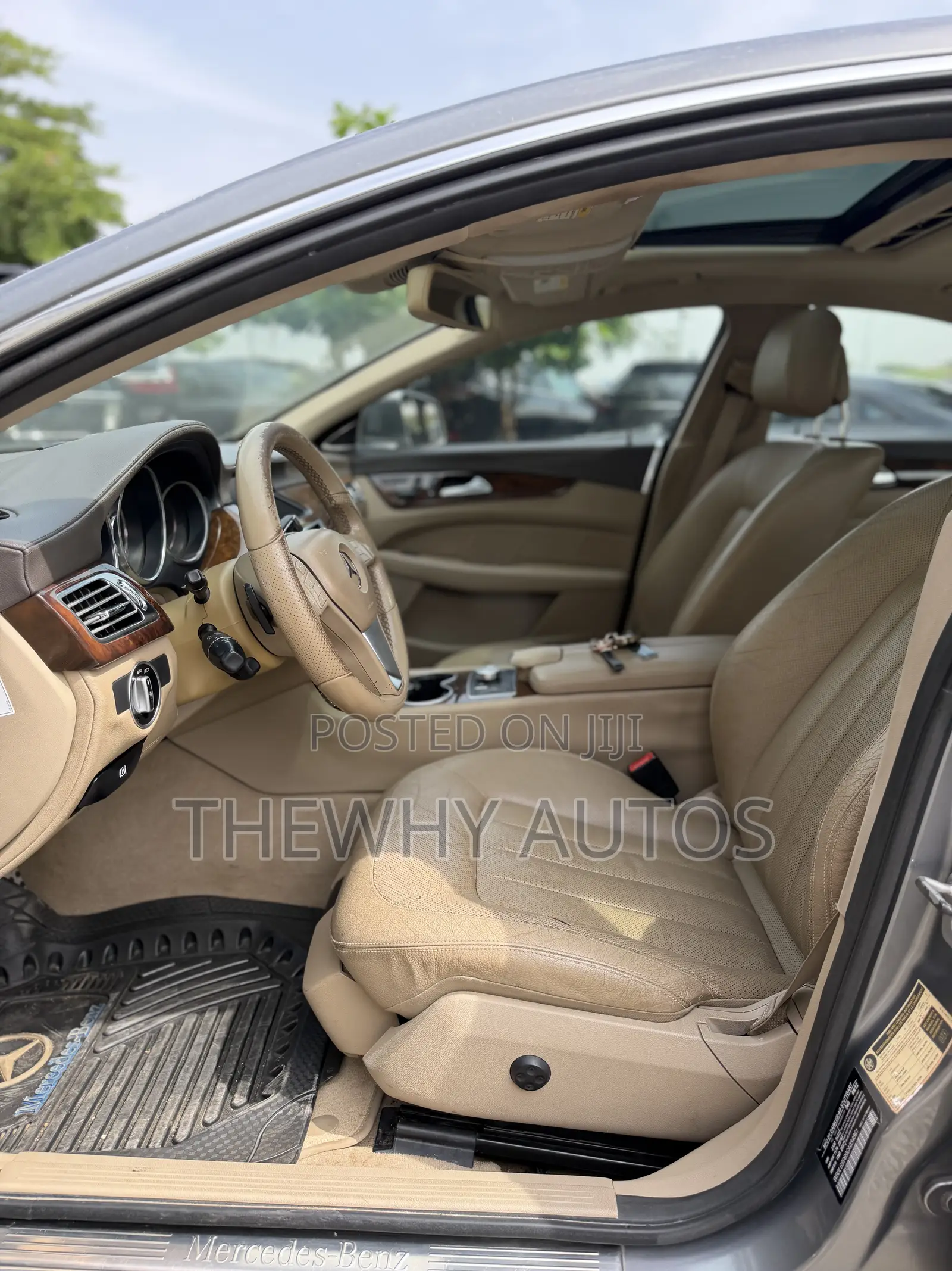 Mercedes-Benz CLS 550 2012 Beige