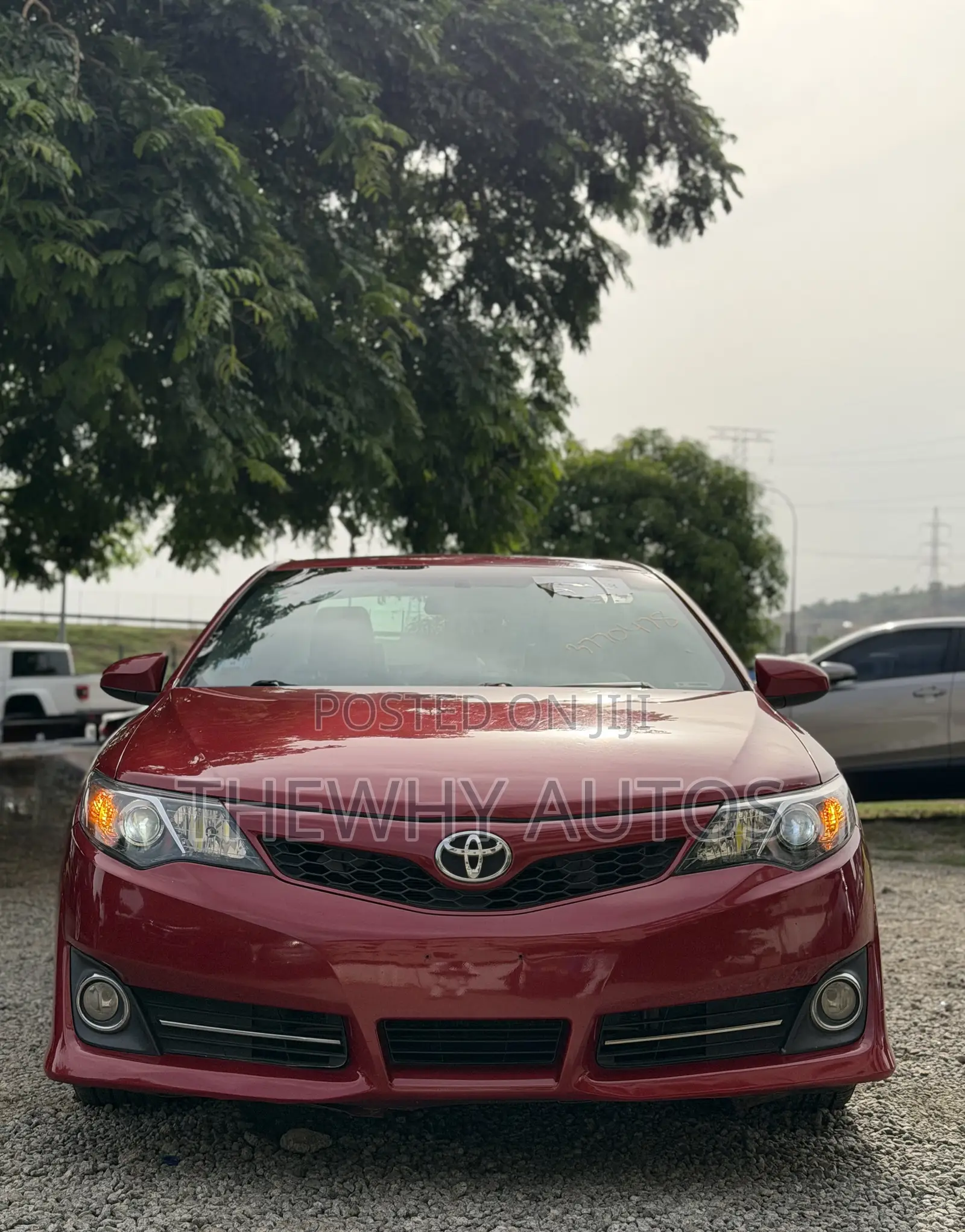 Toyota Camry SE 4dr Sedan (2.5L 4cyl 6A) 2013 Red