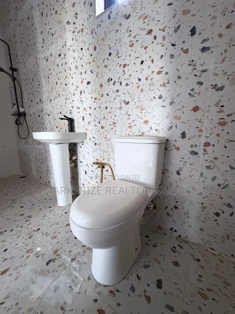 Furnished 4bdrm Duplex in Kolapo Ishola Gra for sale