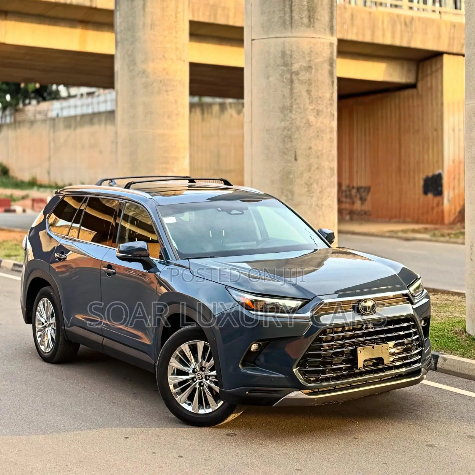 Toyota Highlander Platinum AWD 2024