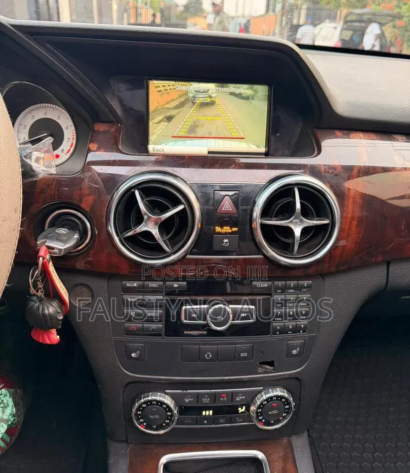 Mercedes-Benz GLK-Class 350 4MATIC 2013 Silver