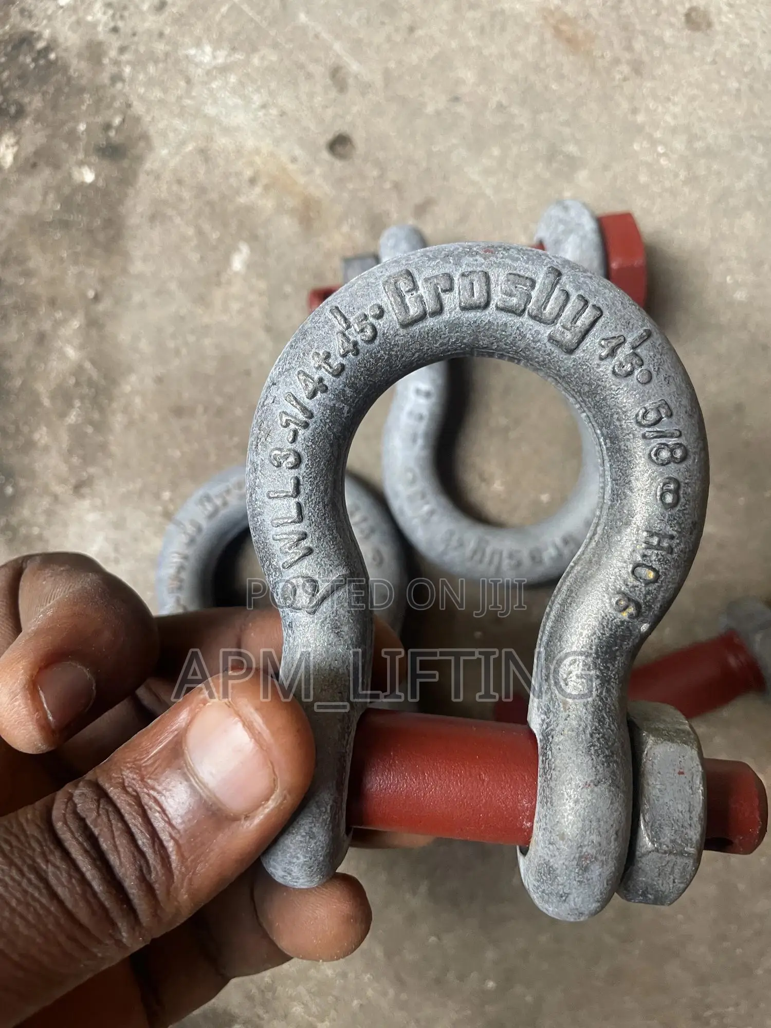 5/8” Crosby Shackle C/W Bolt And Nuts