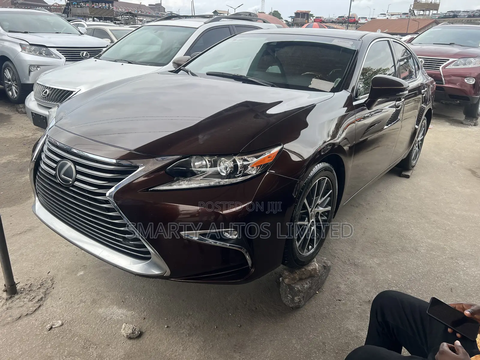 Lexus ES 2016 Brown