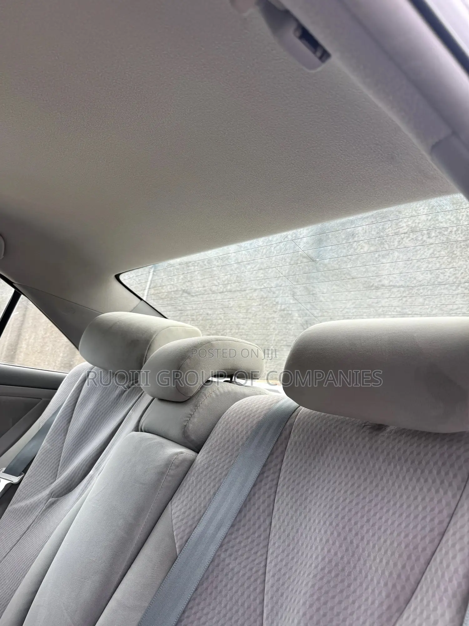 Toyota Camry 2011 Silver