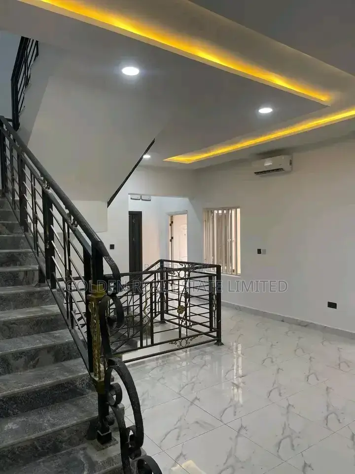 4bdrm Duplex in Katampe Extension for rent