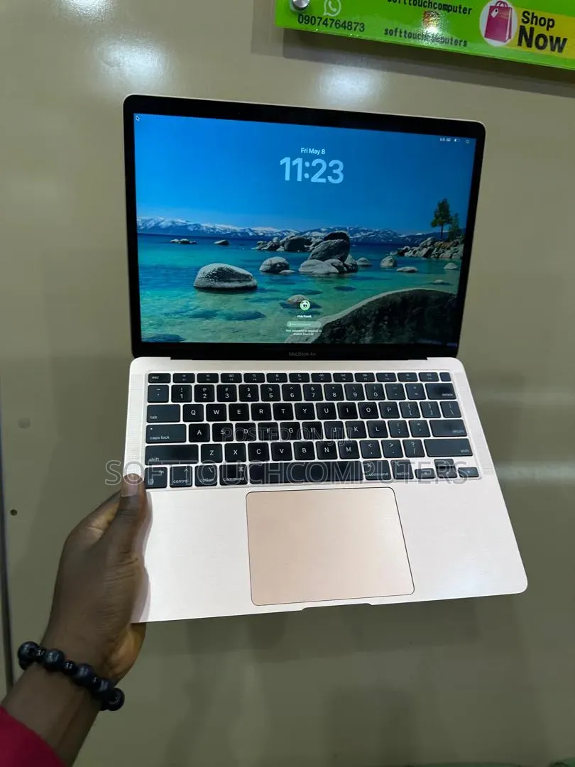 Laptop Apple MacBook Air 2020 16GB Intel Core i7 SSD 512GB