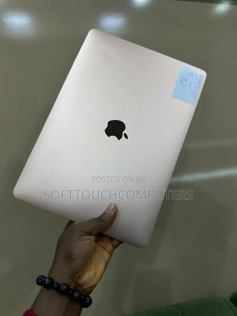 Laptop Apple MacBook Air 2020 16GB Intel Core i7 SSD 512GB