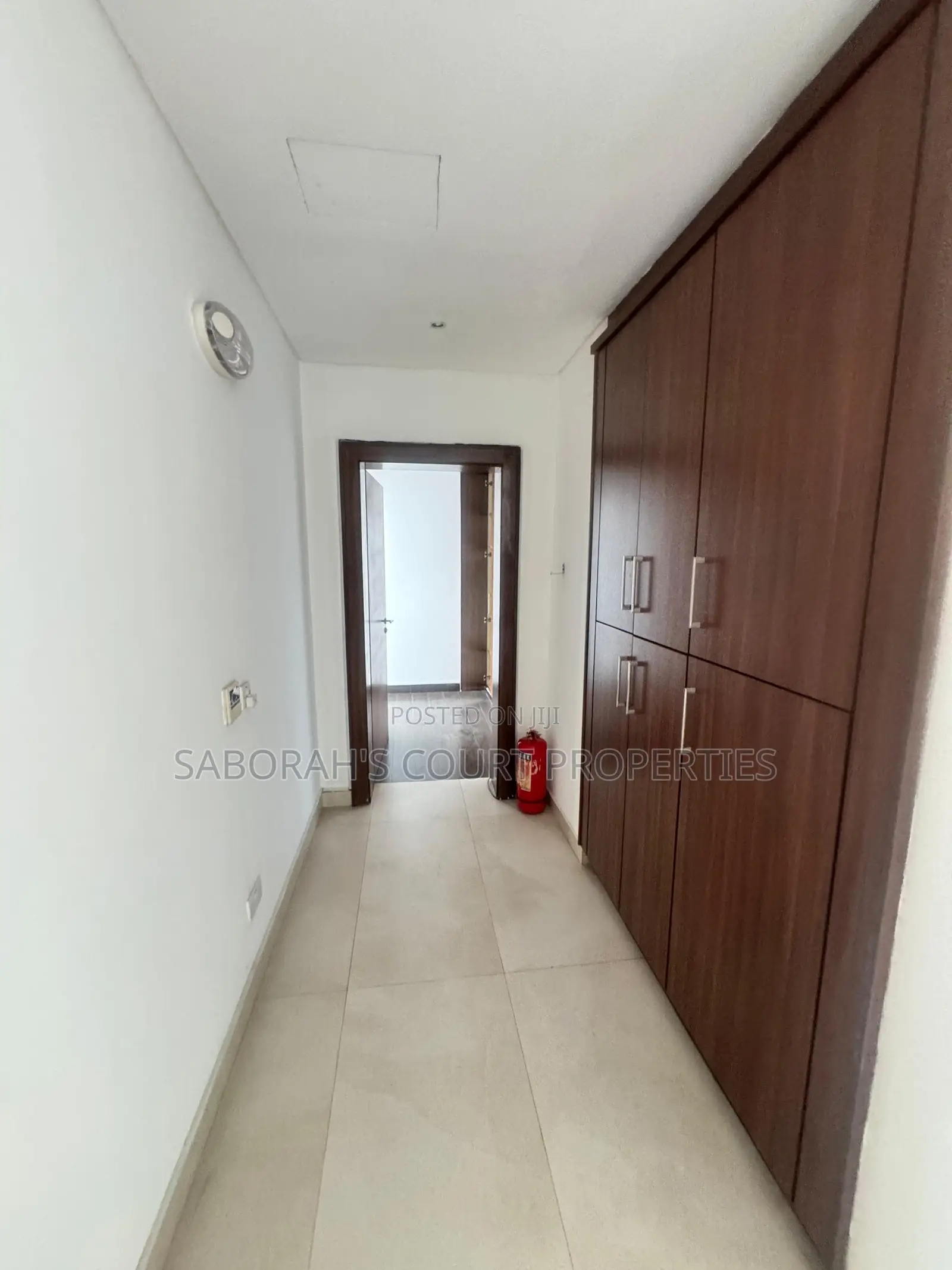 3bdrm Apartment in Banana Island for rent