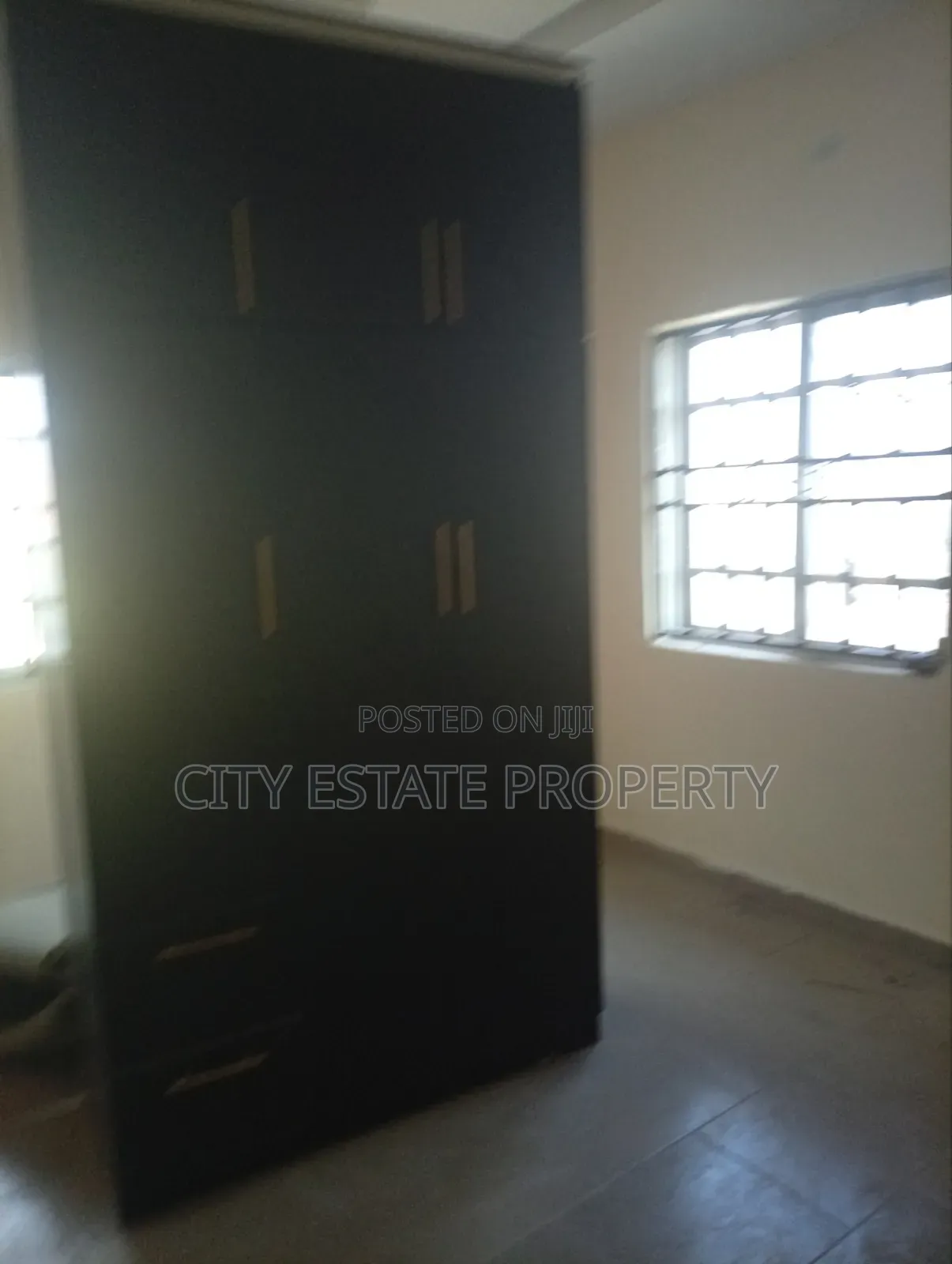 4 Bedroom Duplex for Office Use