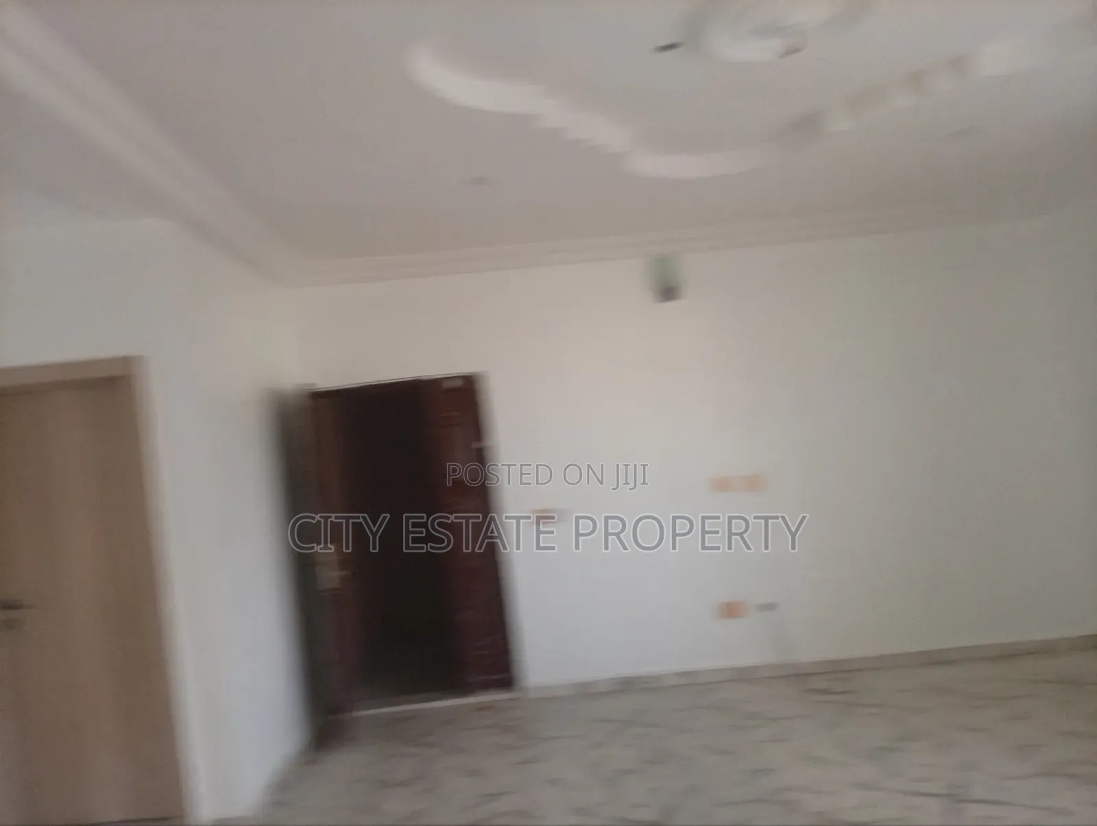 4 Bedroom Duplex for Office Use