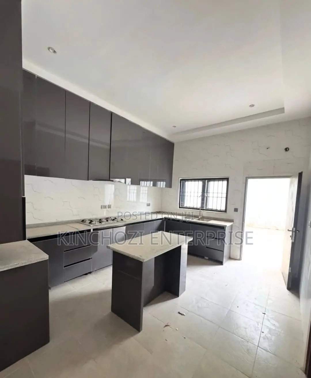 3bdrm Duplex in Rockvale Manors, Zone B for rent