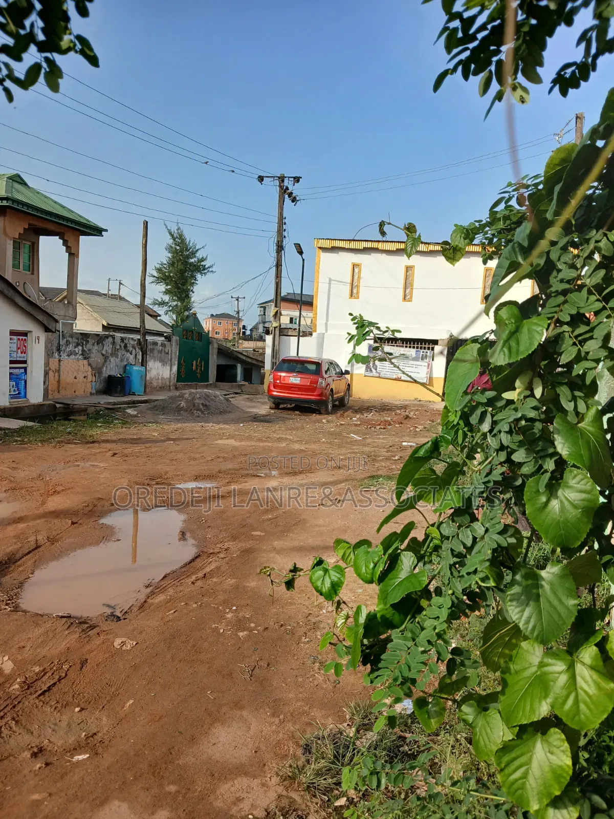 A Standard Half Plots in the Heart of Ogba.