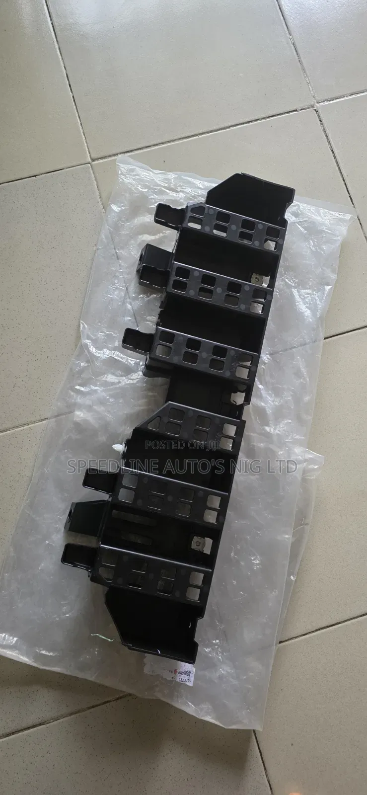 Front Bumper Enforcement Holder Lexus Lx600 2023/2025 Original Japan