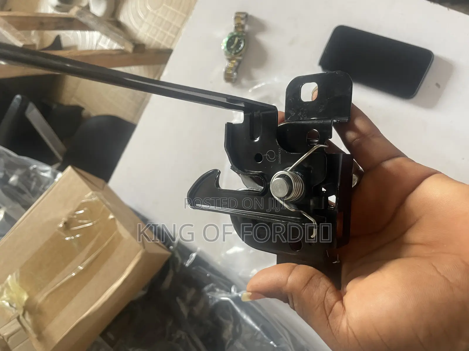 Dodge Challenger 2020 Bonnet Lock