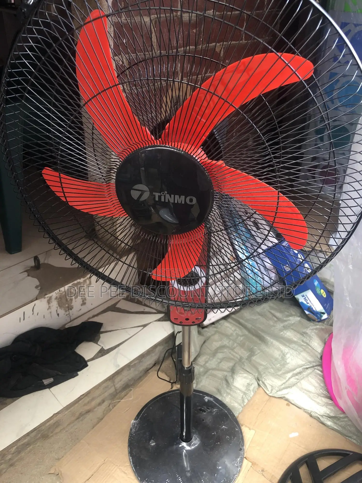 Tinmo 18 Inch Music Solar Rechargeable Fan
