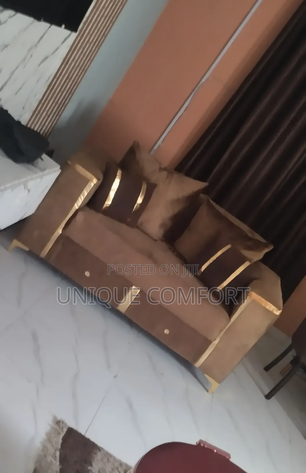 Brand New 7 Seaters Luxury Sofa Set (Center Table and Rug) Is a Bonus