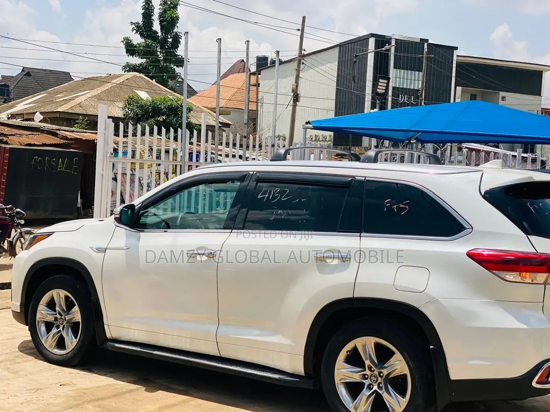 Toyota Highlander 2019 White
