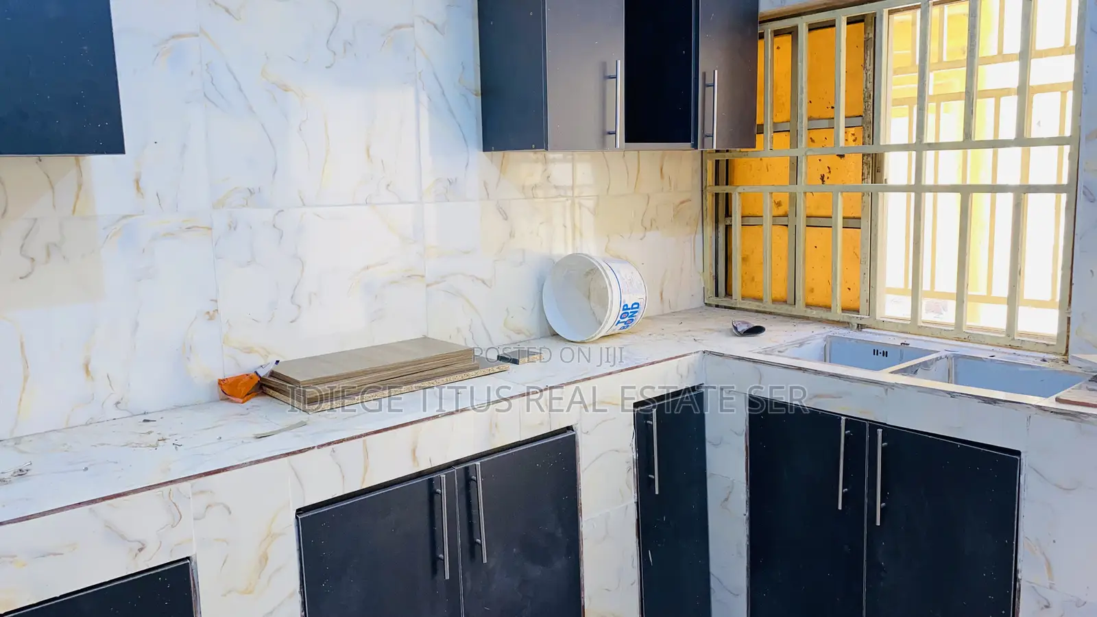 3bdrm Block of Flats in Opposite Maitama, Katampe (Main) for rent