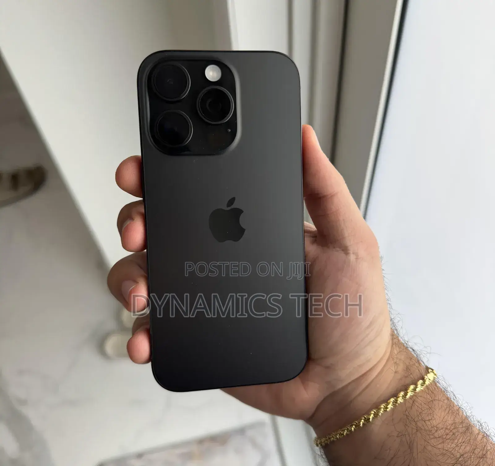 Apple iPhone 16 Pro 128 GB Black