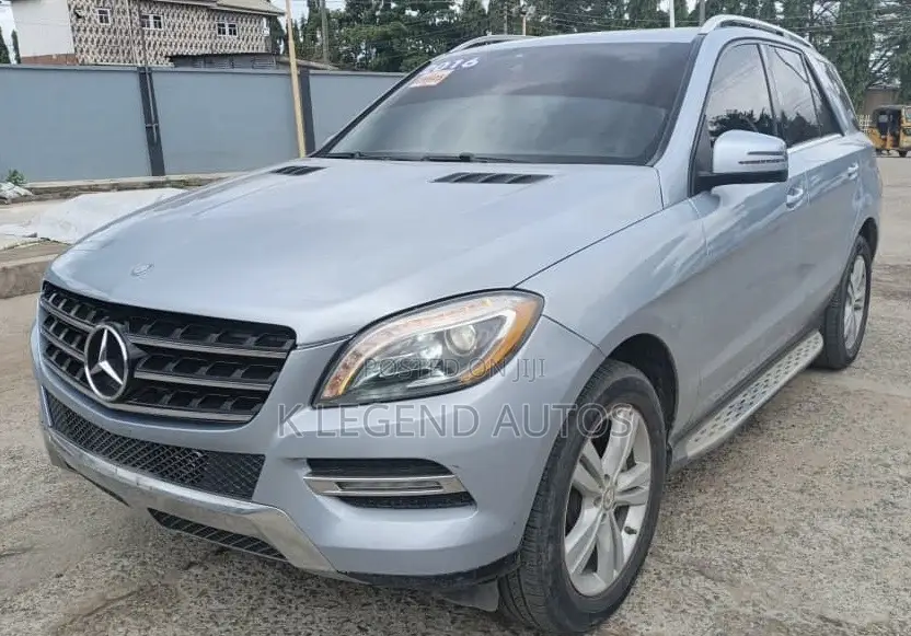 Mercedes-Benz M Class ML350 4MATIC 4dr SUV AWD (3.5L 6cyl 7A) 2015