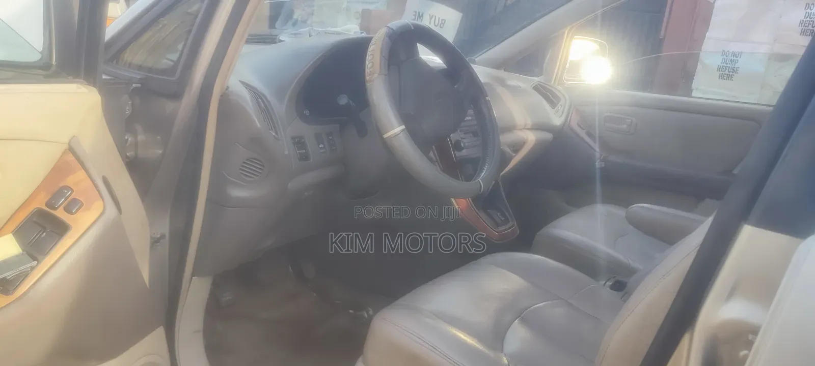 Lexus RX 300 2WD 2000 Gold