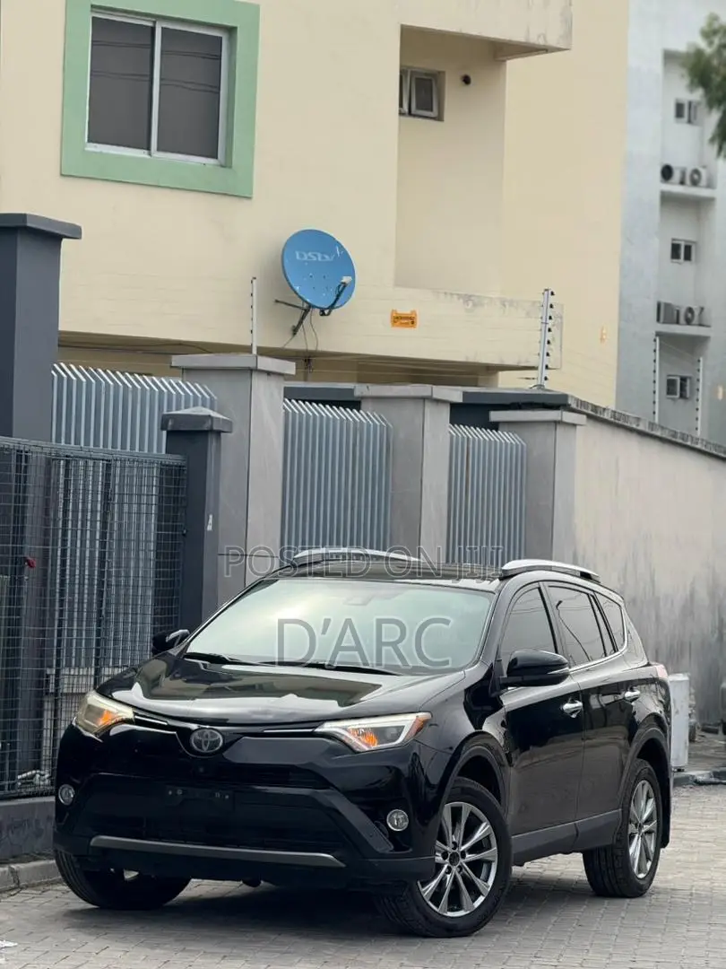 Toyota RAV4 Limited AWD (2.5L 4cyl 6A) 2017 Black