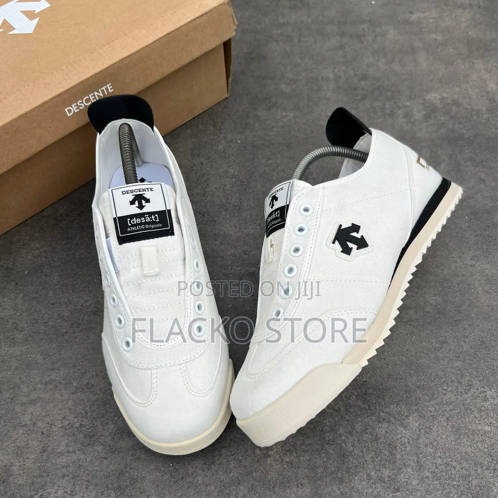 Original Descente Chron Tempo Sneakers