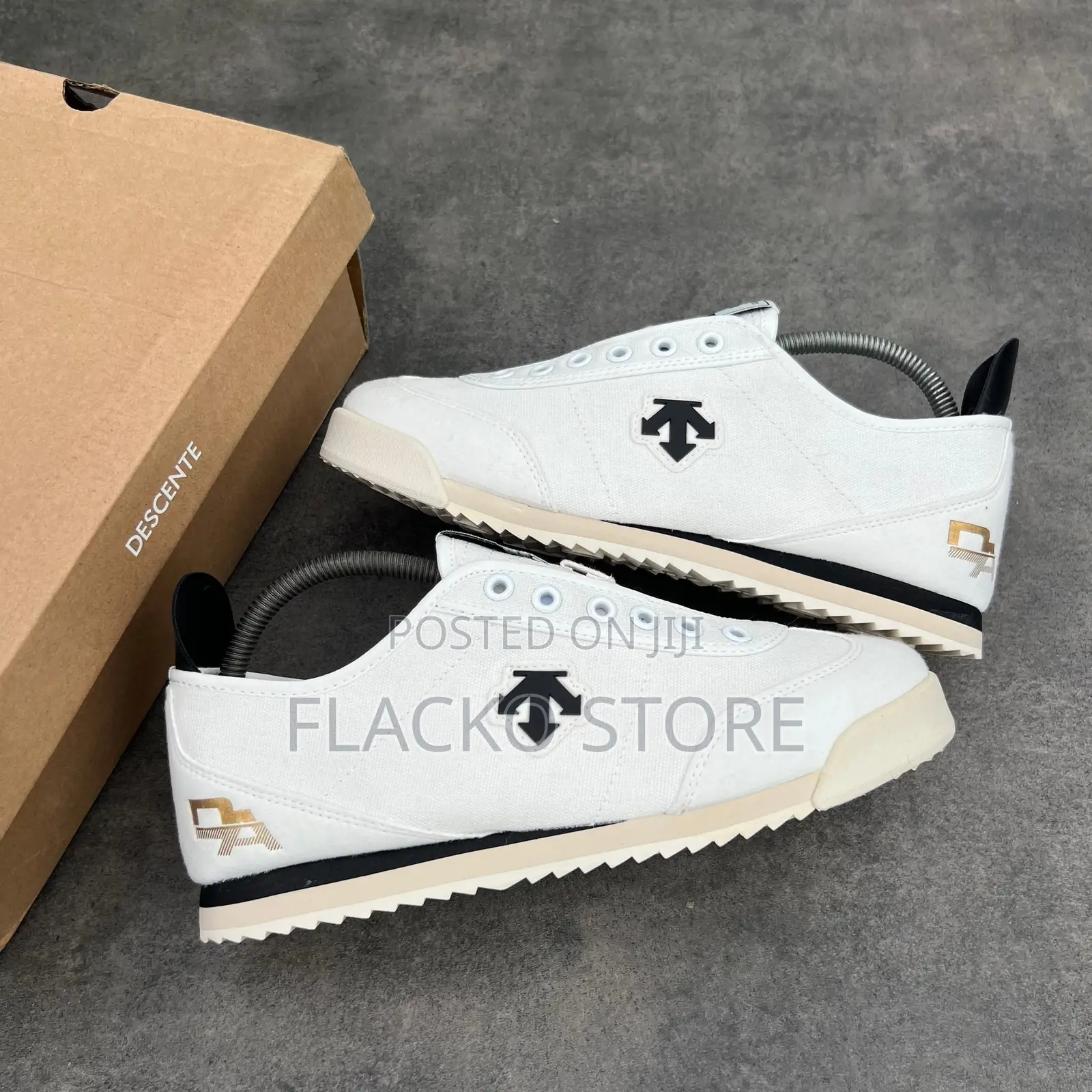 Original Descente Chron Tempo Sneakers