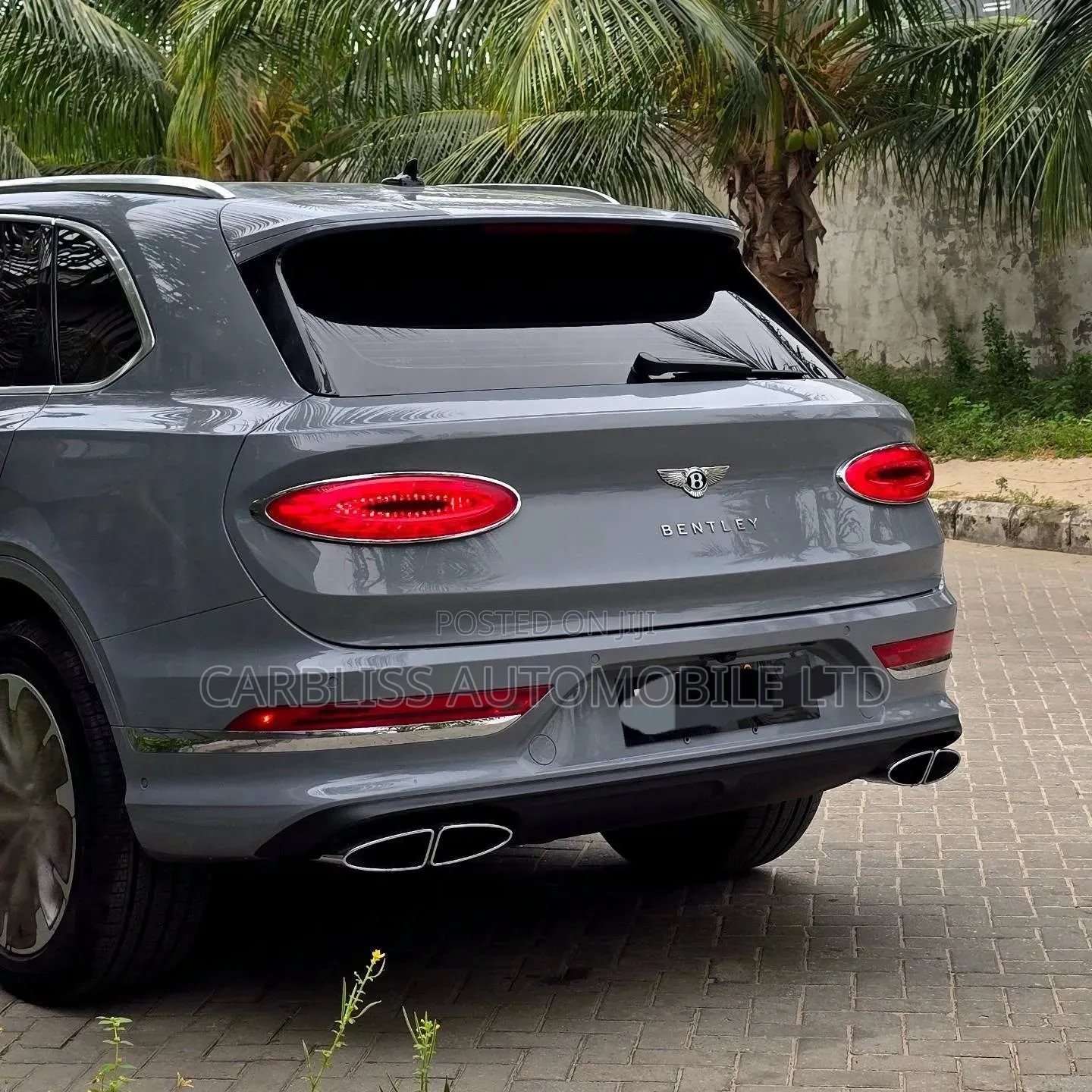 Bentley Bentayga 2025 Gray