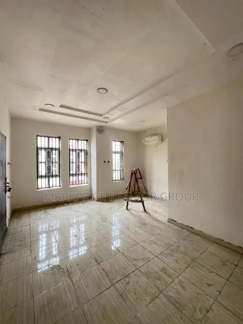 Furnished 4bdrm Duplex in Yaba Lagos, Akoka for sale