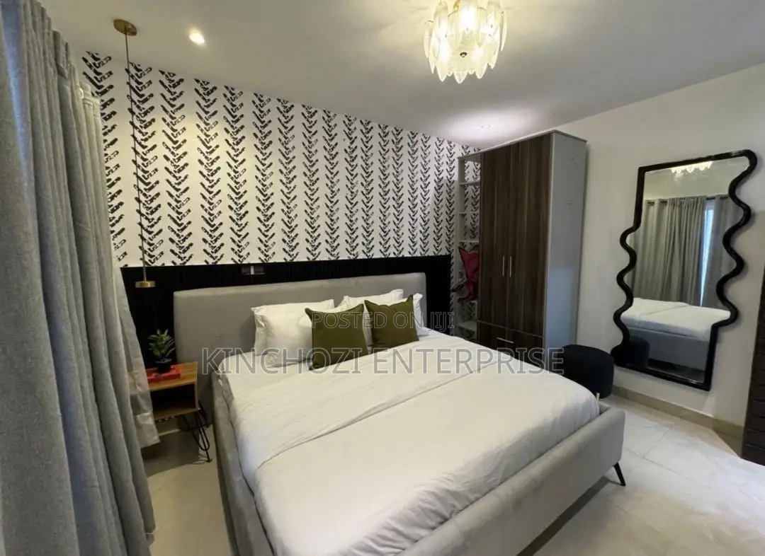 2 Bedroom Apartment at Lekki Phase 1 for Shortlet