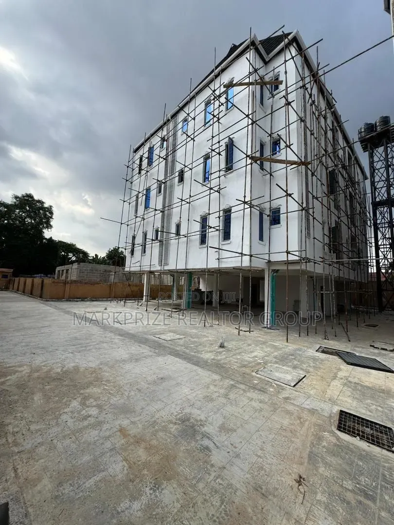 3bdrm Apartment in Yaba Lagos, Akoka for sale