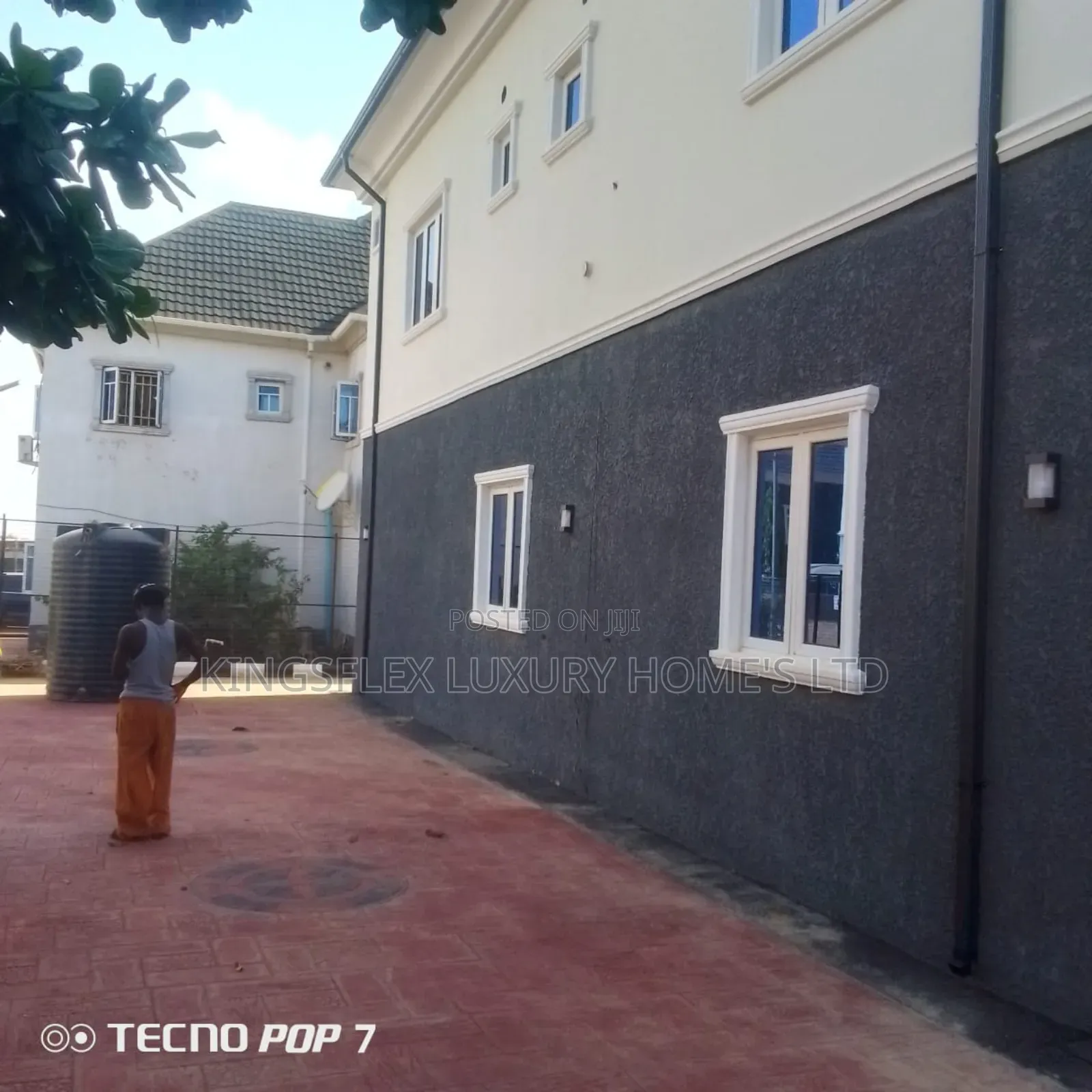 4bdrm Duplex in Estate, Dawaki for sale