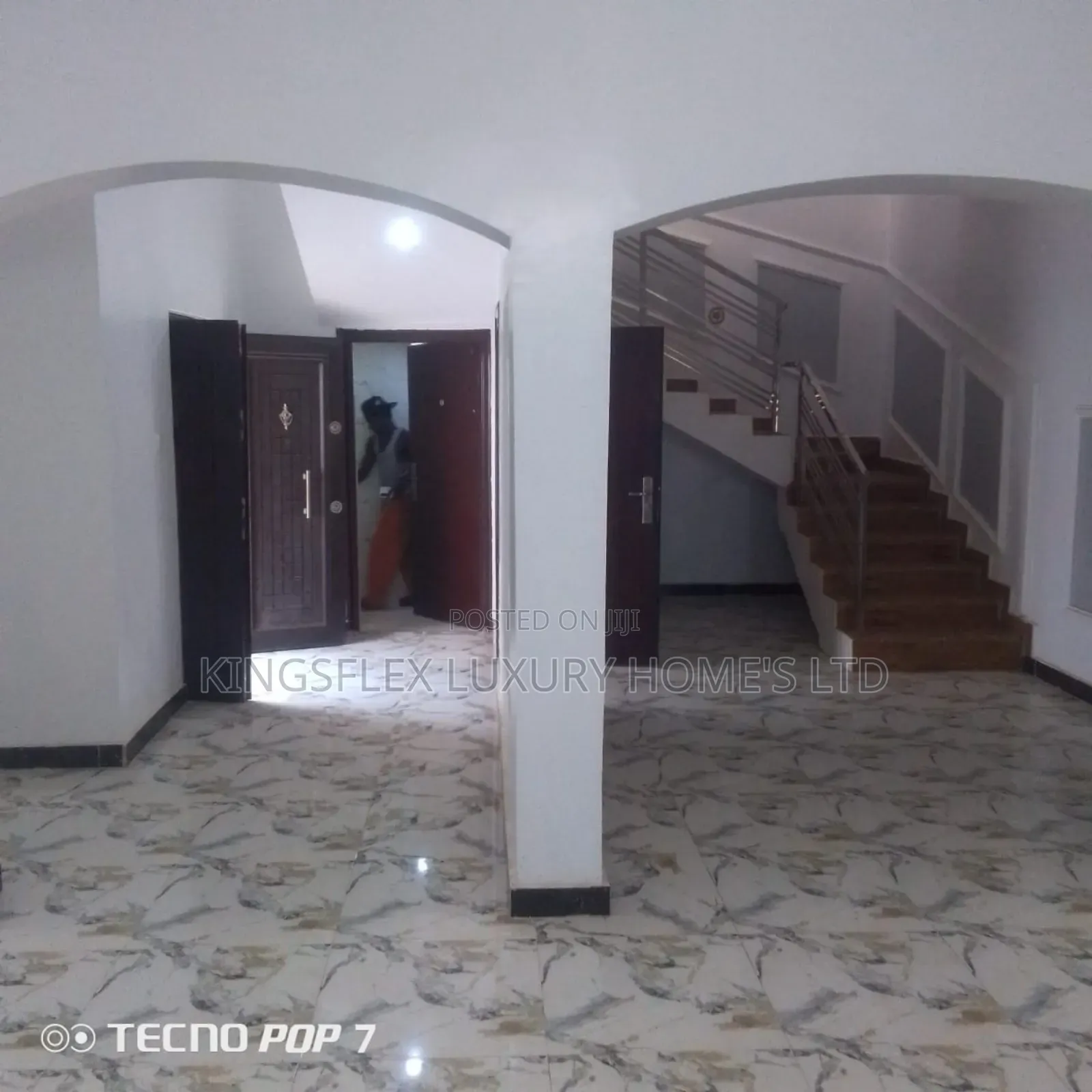 4bdrm Duplex in Estate, Dawaki for sale