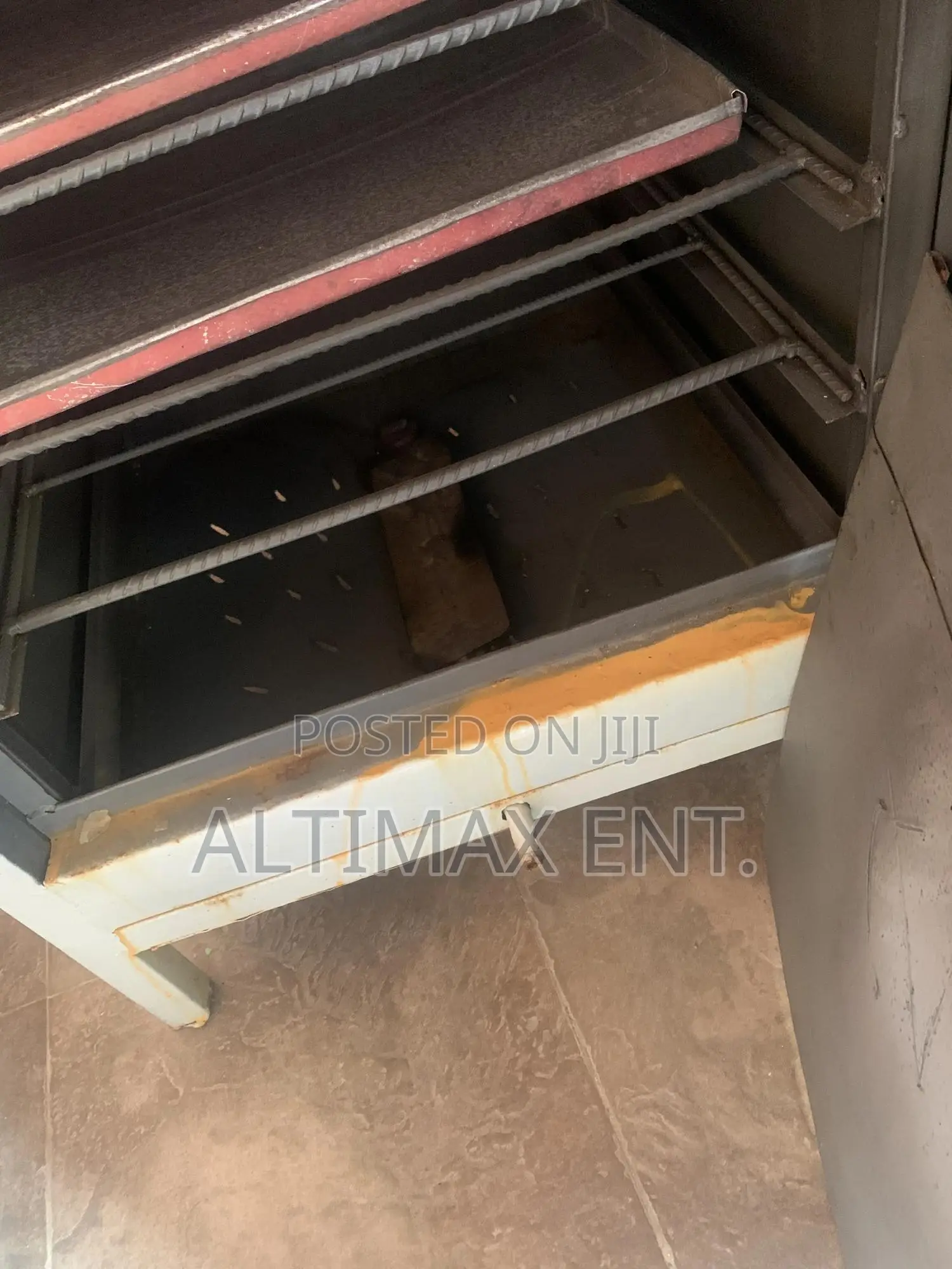 Commercial Gas Oven With Trays