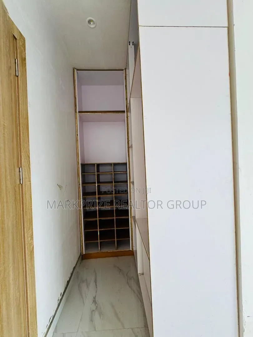 Furnished 4bdrm Duplex in Omole Phase 1 Lagos for sale